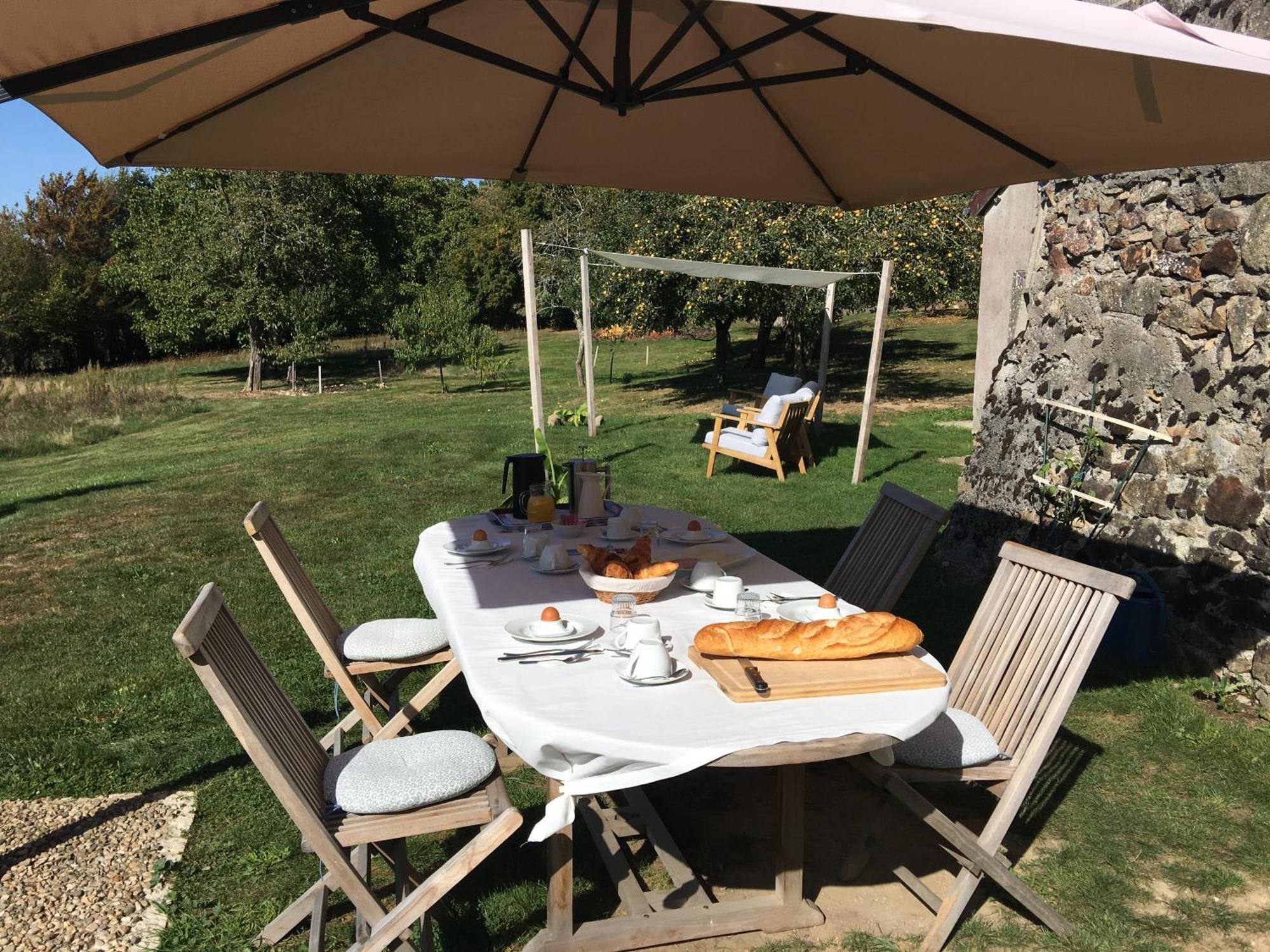 Saint-Pierre-de-Fursac La Mirabelle Bed & Breakfast エクステリア 写真